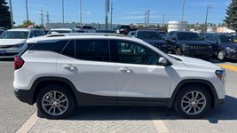 2022 GMC Terrain AWD 4dr SLT