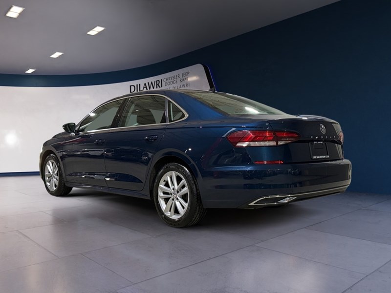 2021 Volkswagen Passat Highline Auto