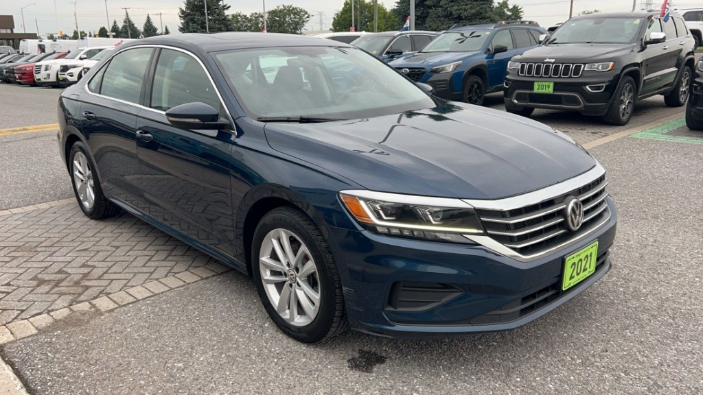 2021 Volkswagen Passat Highline Auto