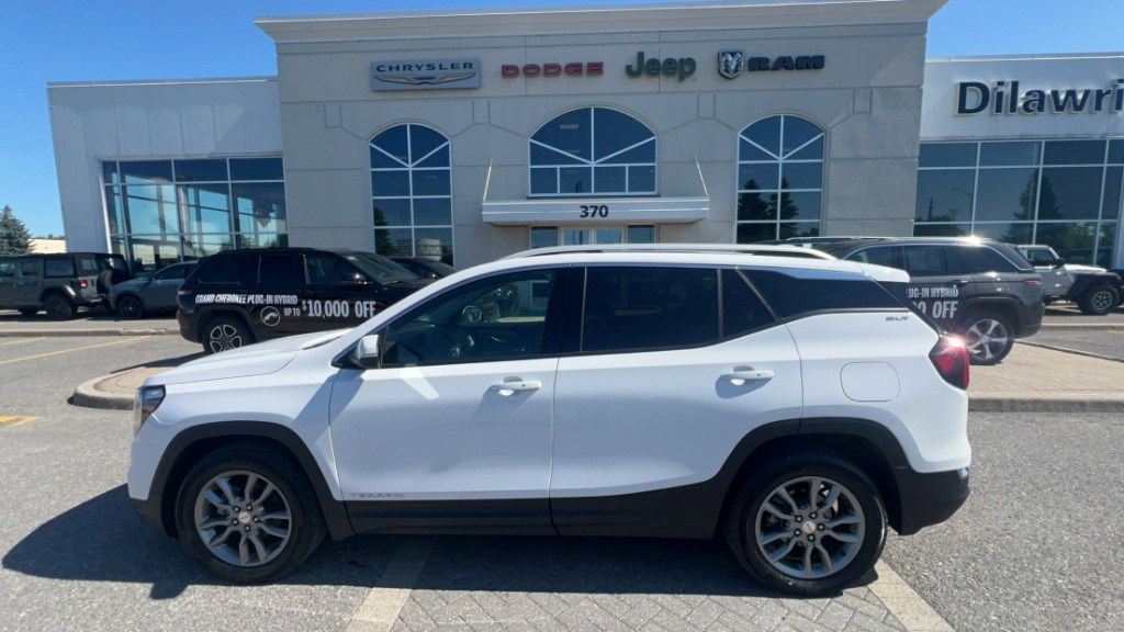 2022 GMC Terrain AWD 4dr SLT