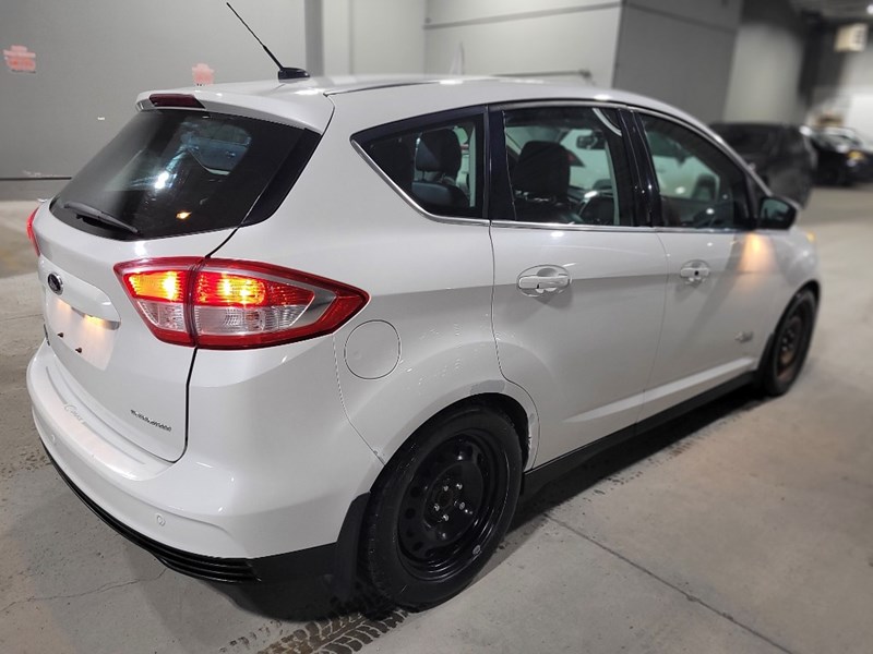 2017 Ford C-Max Energi 5dr HB Titanium