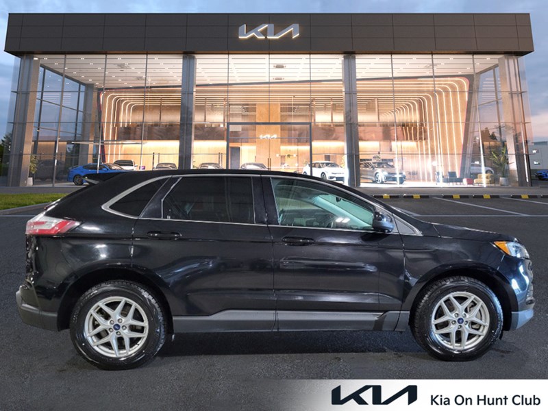 2022 Ford Edge SEL AWD