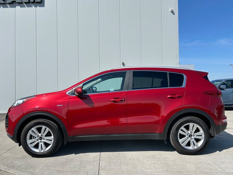 2017 Kia Sportage AWD LX | Heated Seats | Backup Camera | Low KM's